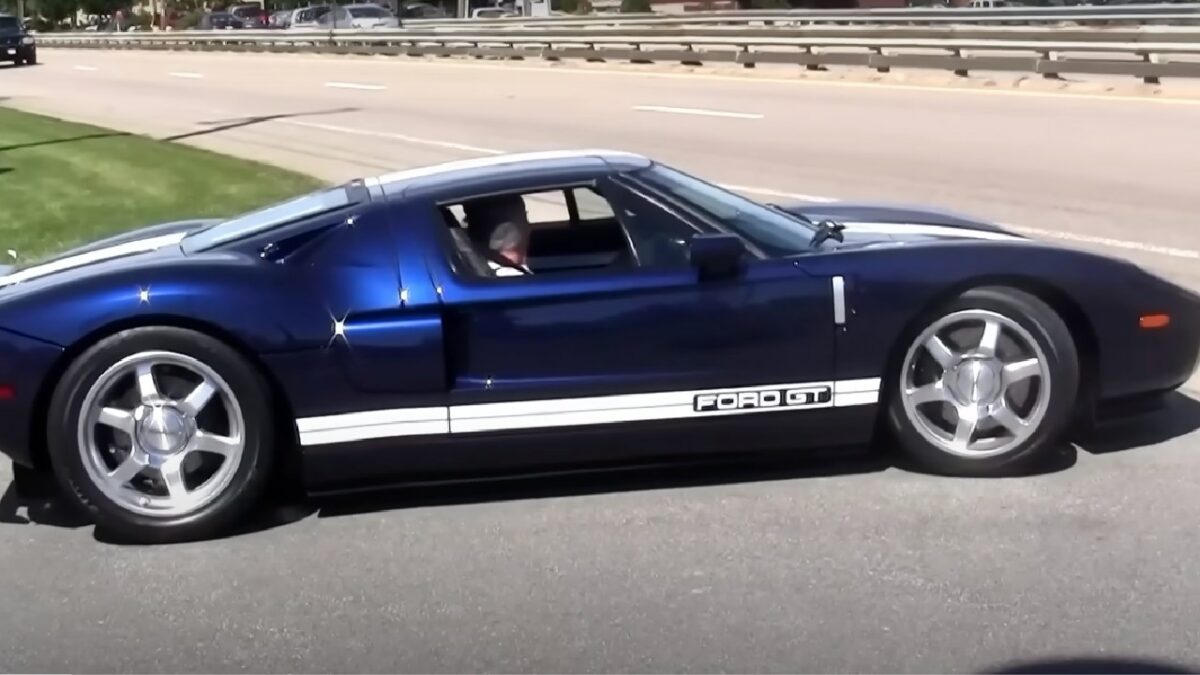 2005 Ford Gt