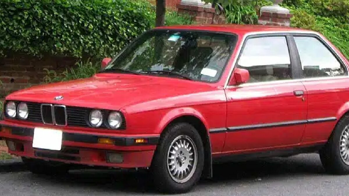 1983 Bmw 3 Series E30 of Tom Cruise