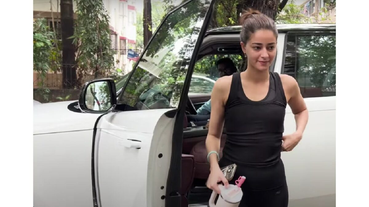 Ananya Pandey with Her New Range Rover